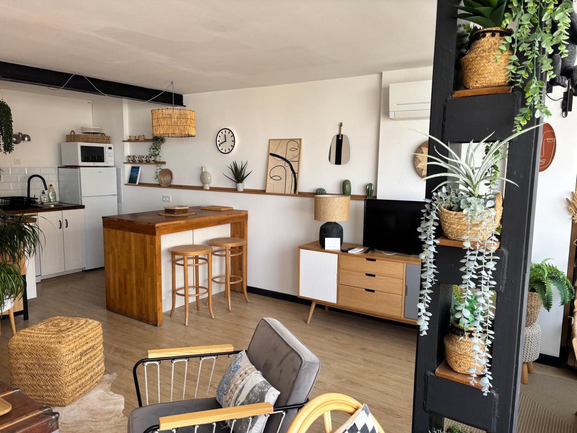 Appartement L'appart-rosas Boheme Chic, Au Bord De La *